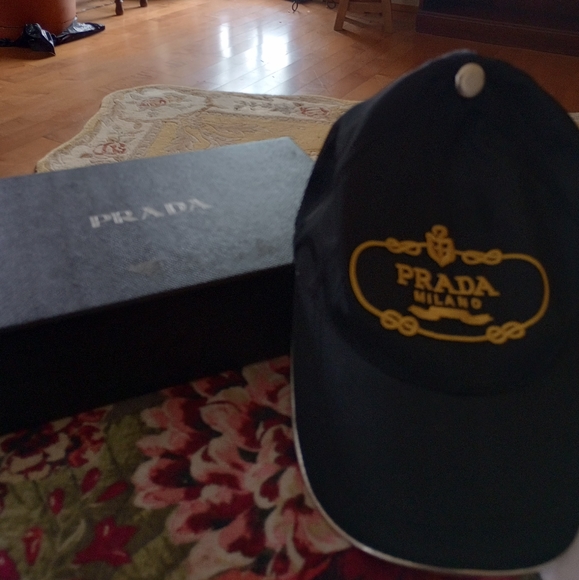 Prada Milano Nylon Baseball Cap. Brand New w/tag Box and dust cover included. - Picture 5 of 17